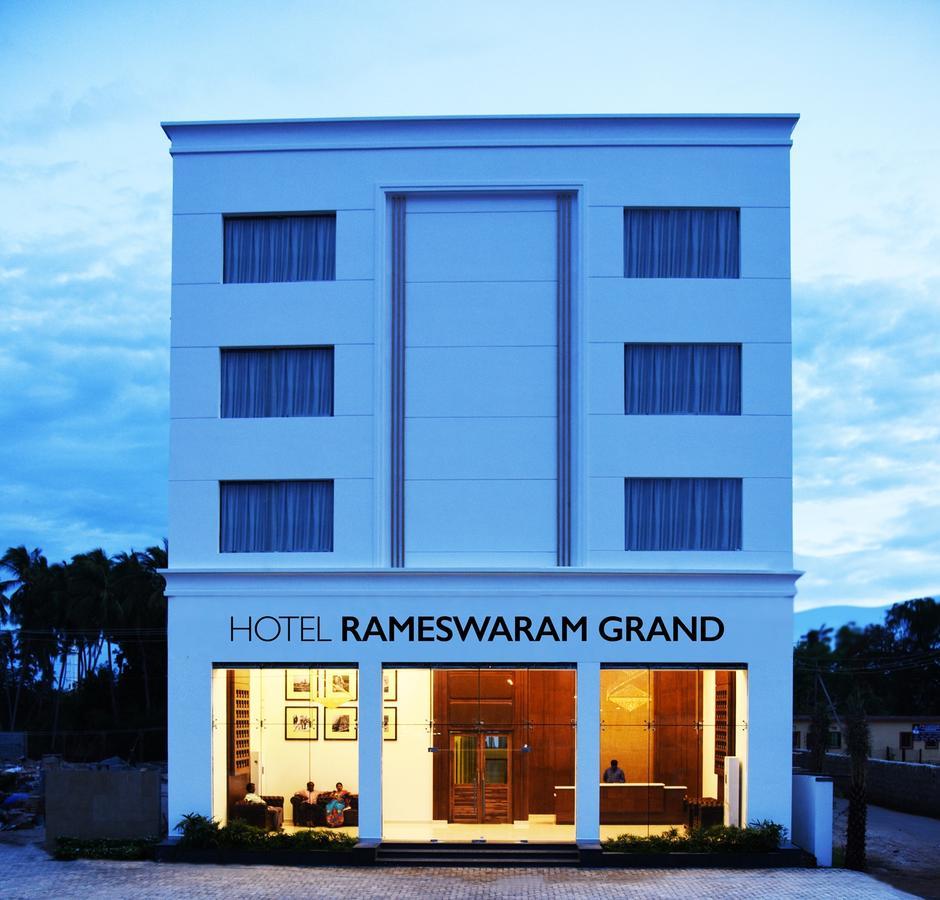 Hotel Rameswaram Grand Екстериор снимка