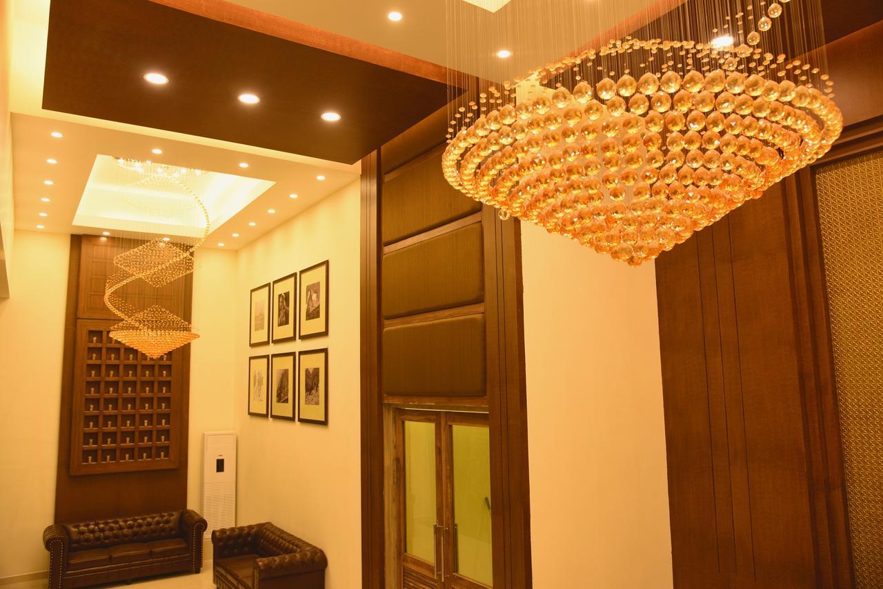 Hotel Rameswaram Grand Екстериор снимка