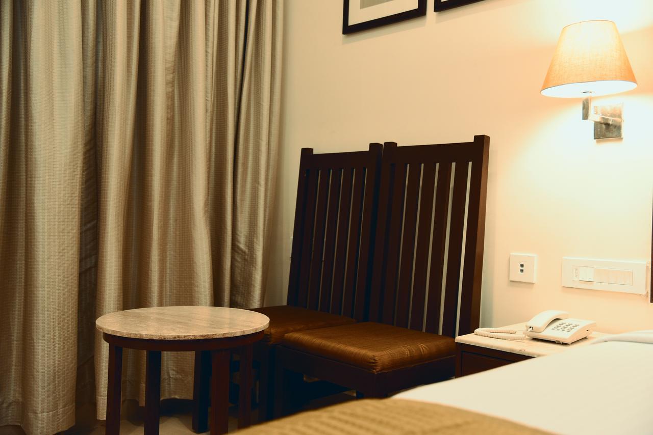 Hotel Rameswaram Grand Екстериор снимка
